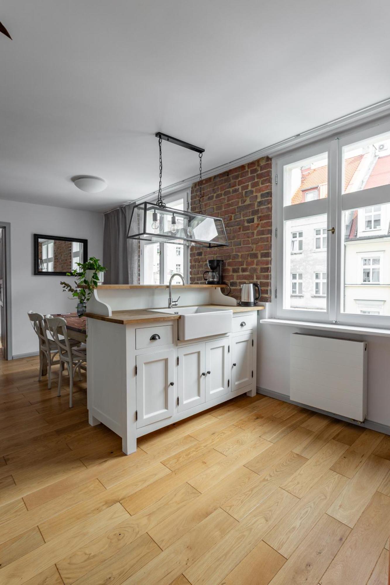 Apartment Klimatyczne Mieszkanie W Centrum *