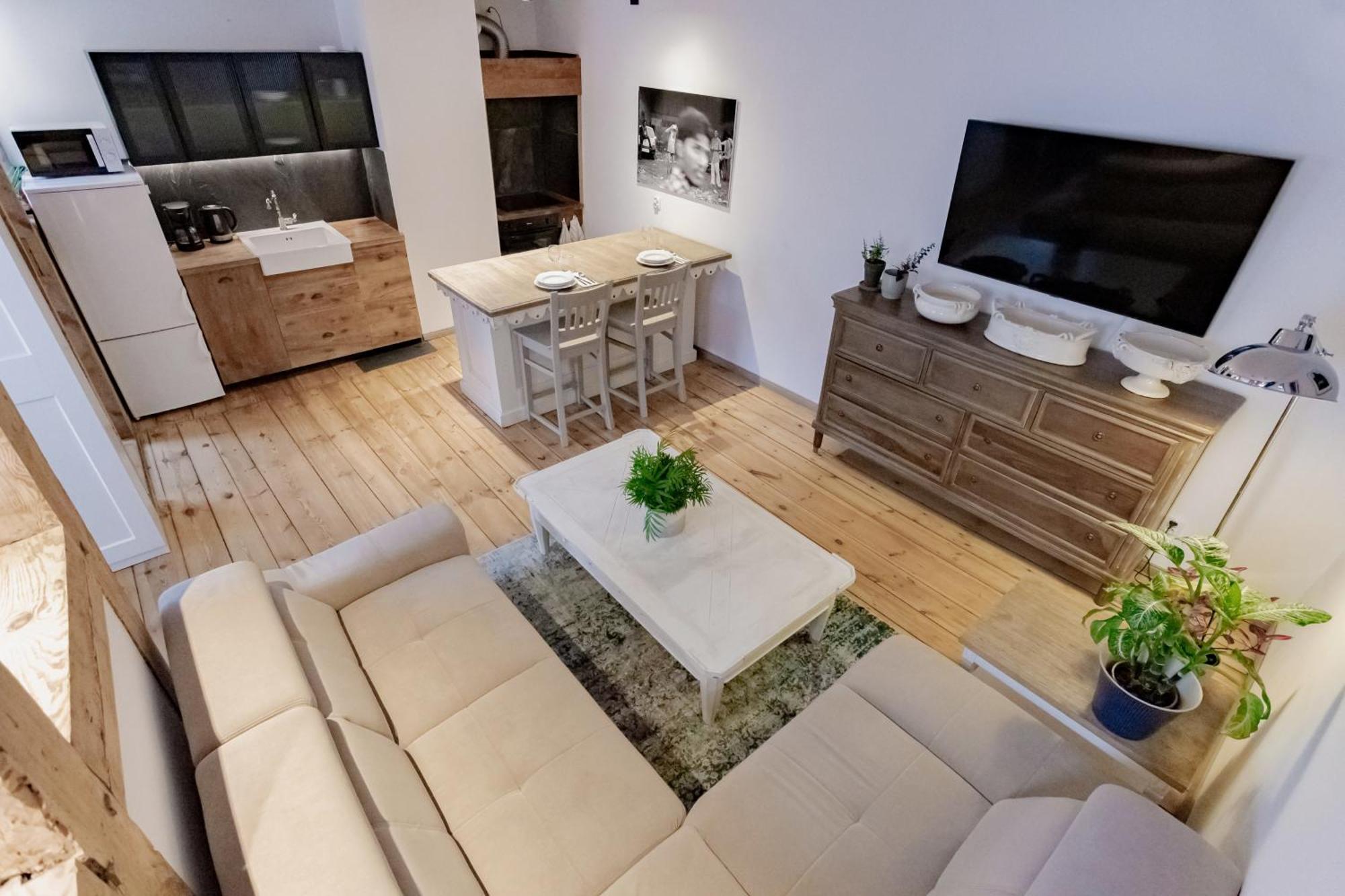 Apartment Klimatyczne Mieszkanie W Centrum Poznan