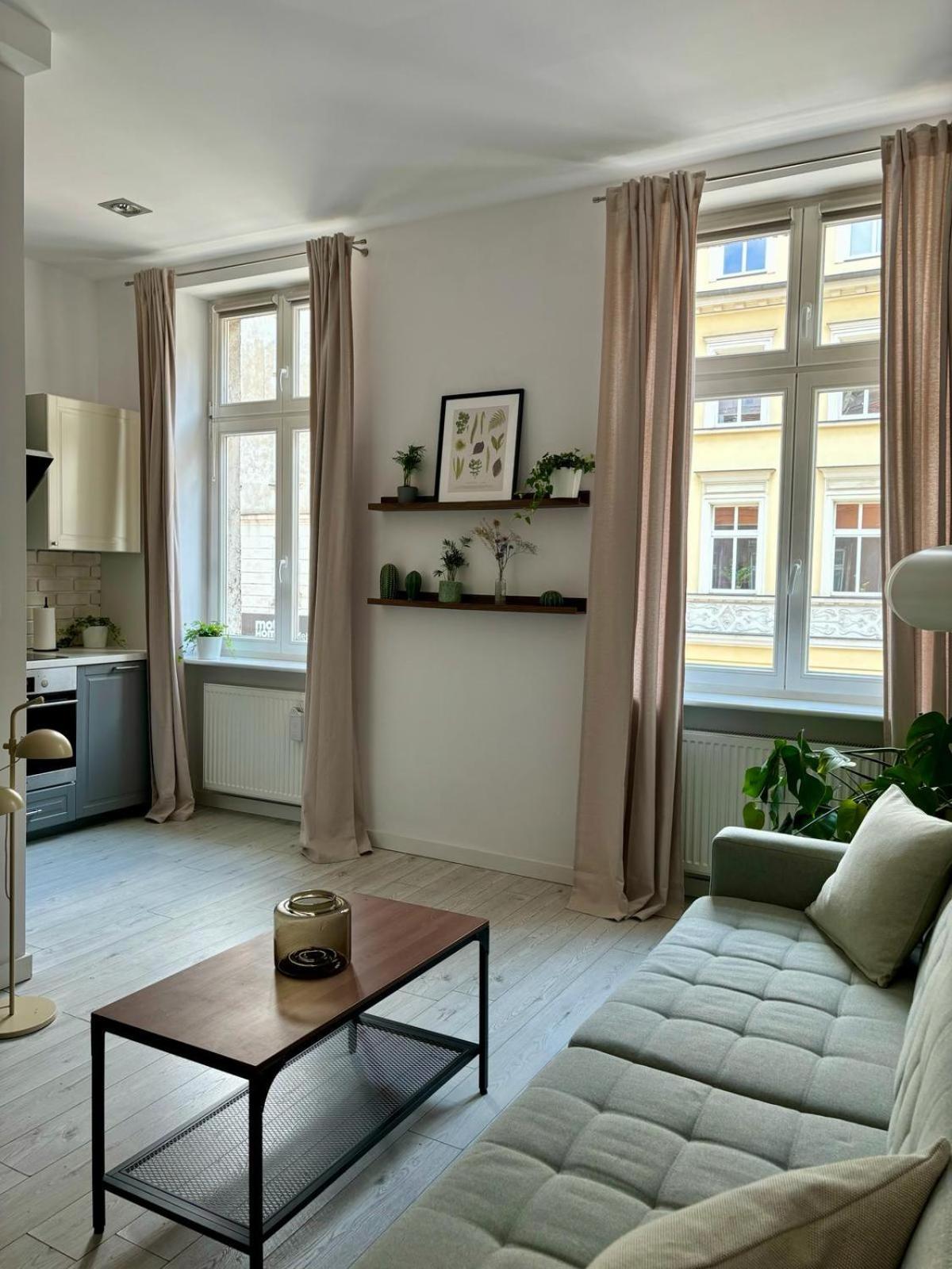 Klimatyczne Mieszkanie W Centrum Apartment