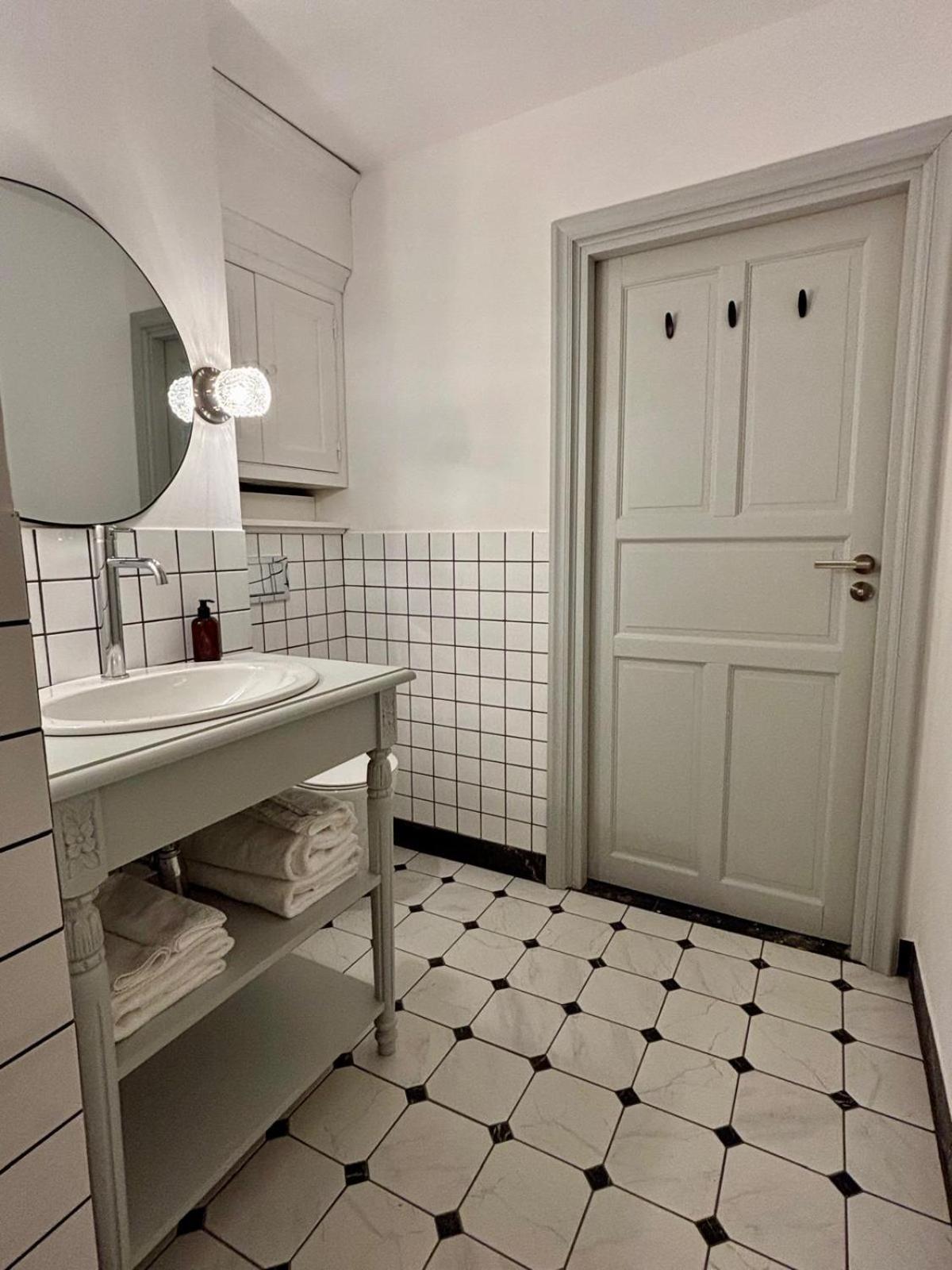 Apartment Klimatyczne Mieszkanie W Centrum *